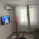 Marysela Mamaia Nord Navodari